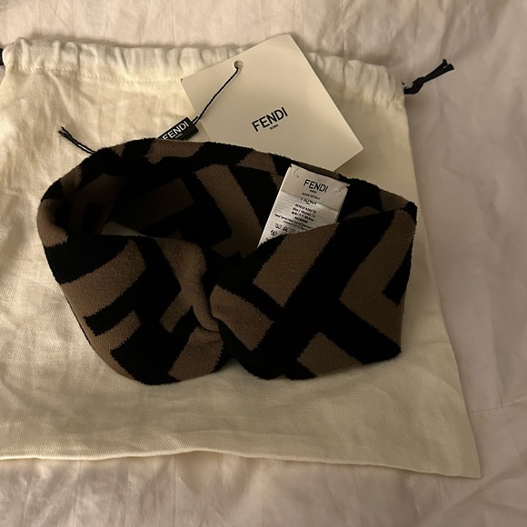 Fendi Black and Brown Logo Headband - Picture 9 of 10